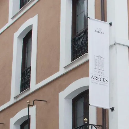 Areces 3* Grado